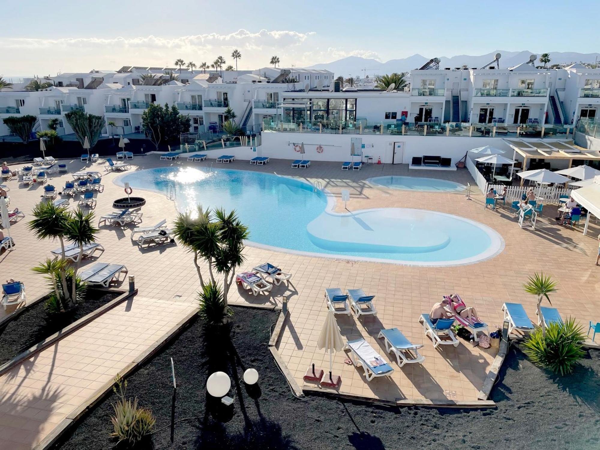 Hotel Plaza Palmeras Пуерто-дель-Кармен Екстер'єр фото